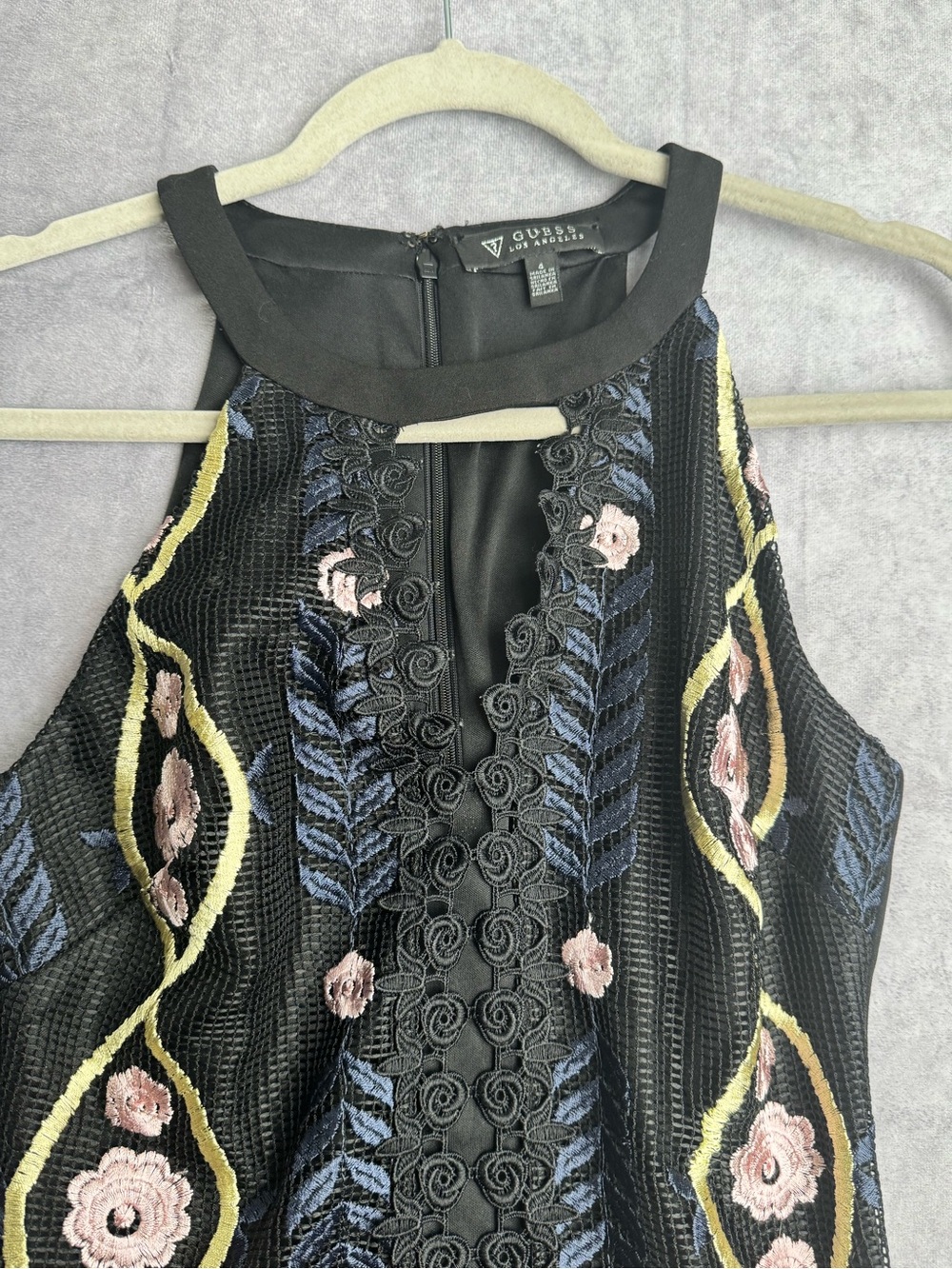 Guess Y2K Embroidered Mesh Halter Mini Dress Black Floral Bodycon Size 4 - Picture 4 of 9